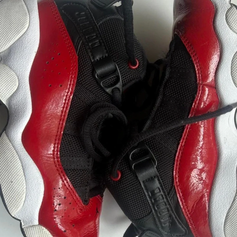 Jordan Kid's Size 13.5 Retro Red/Black